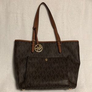 MICHAEL KORS SHOULDER BAG